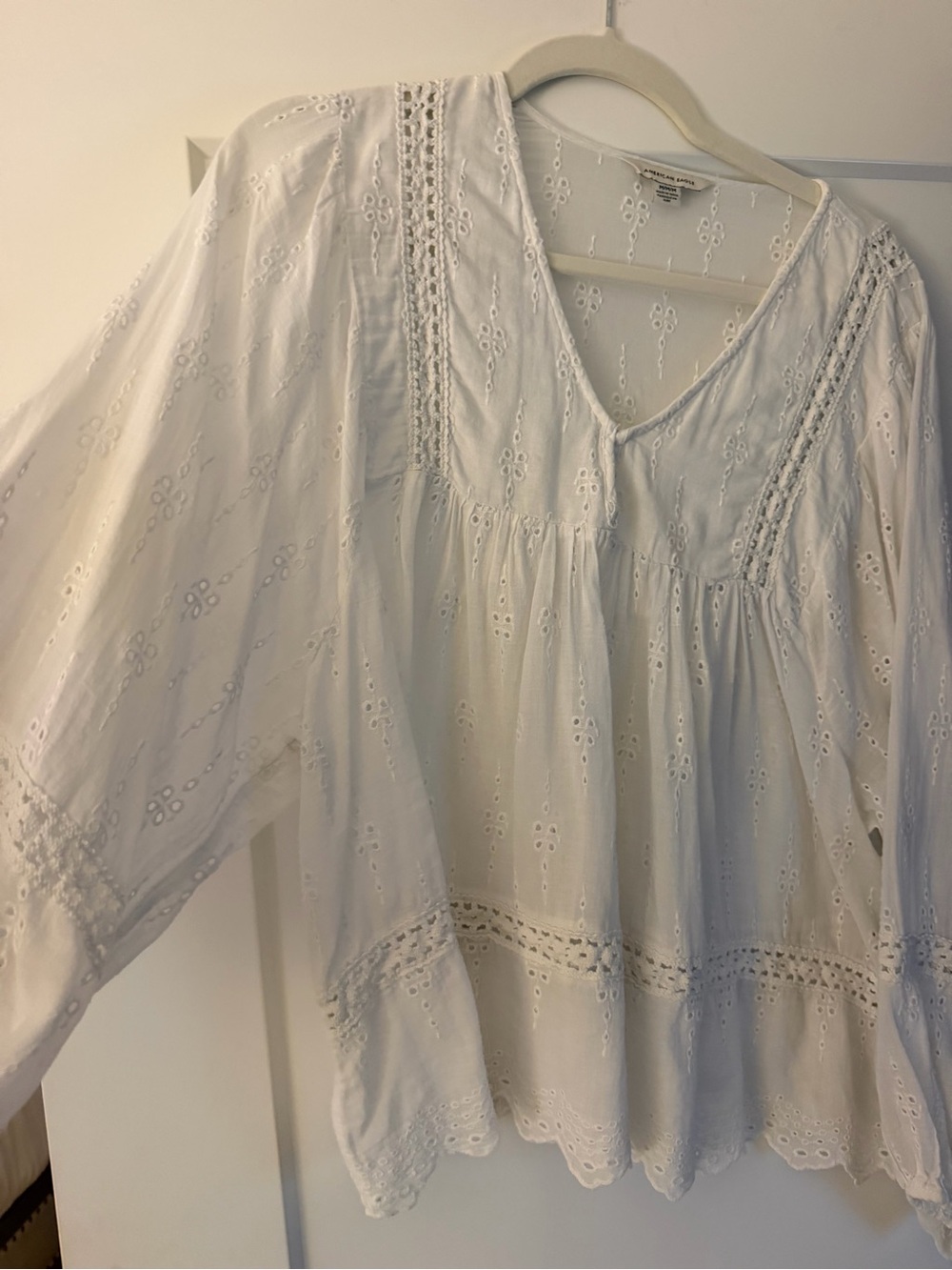 American Eagle Outfitters White Eyelet Peasant Tunic